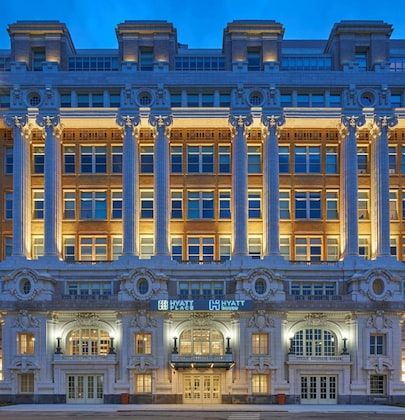 Gallery - Hyatt Place Chicago Medical University District