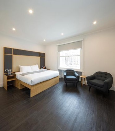 Gallery - Z at Gloucester Place