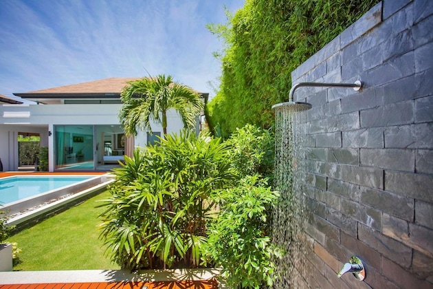 Gallery - Blissful Stay At Grand Villa Tangerine