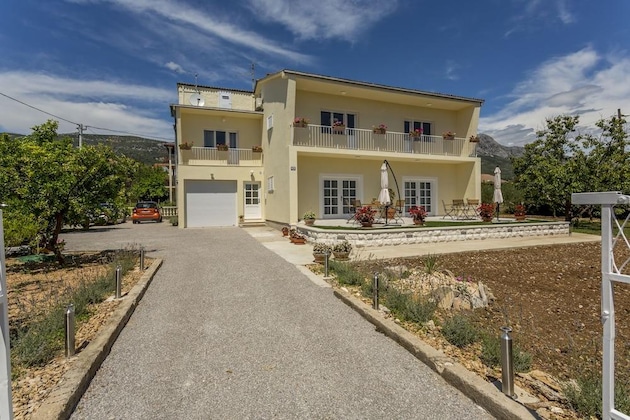 Gallery - Mise Luxury Apartments