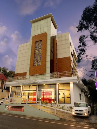 Gallery - The Blooms Cochin