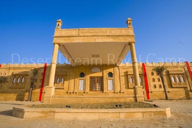 Gallery - Desert Dream Royal Camp & Pool