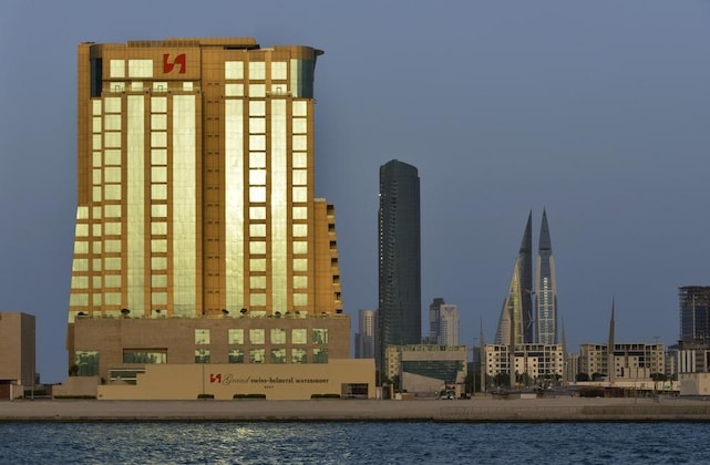 Gallery - Grand Swiss-Belhotel Waterfront Seef