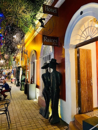 Gallery - Raices De Mar