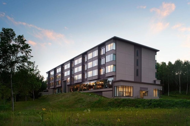 Gallery - Higashiyama Niseko Village, A Ritz-Carlton Reserve