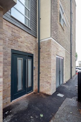 Gallery - Roomspace Apartments -The Legacy