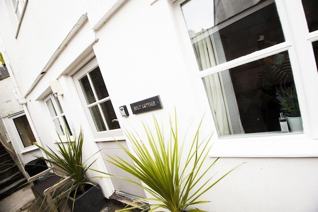 Gallery - Padstow Breaks - Malt Cottage