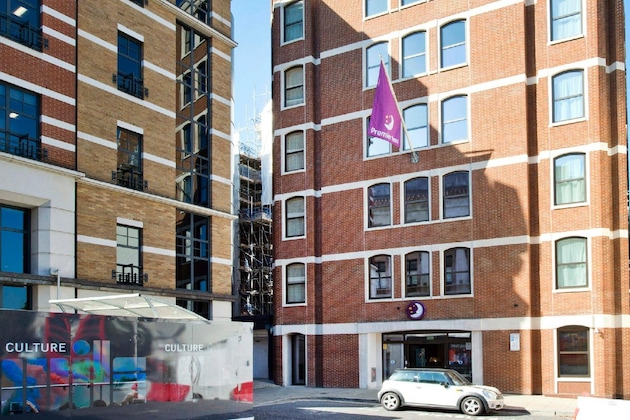 Gallery - Premier Inn London Farringdon (Smithfield)