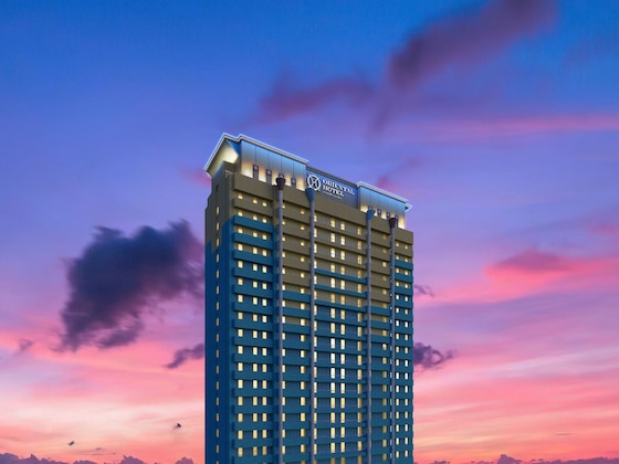 Gallery - Oriental Hotel Universal City