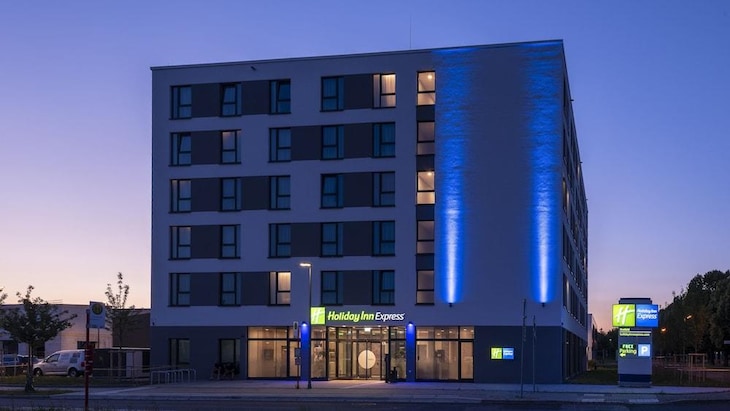 Gallery - Holiday Inn Express Krefeld - Dusseldorf By Ihg