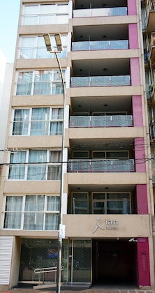 Gallery - Ian Hotel