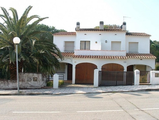 Gallery - House em L'Escala para 6 pessoas com 3 quartos Ref. 107977