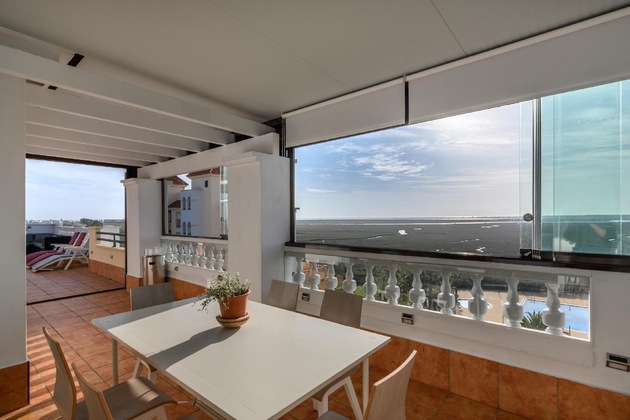 Gallery - Apartamento em Isla Canela para 7 pessoas com 3 quartos Ref. 197381
