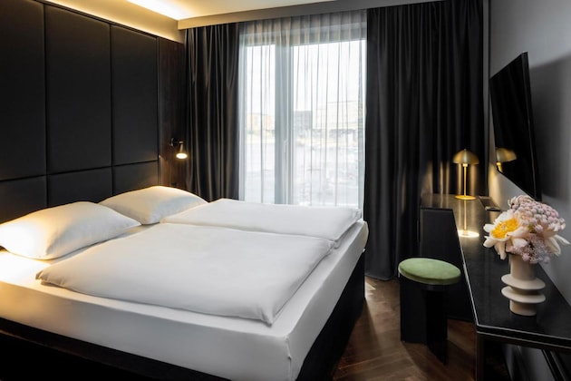 Gallery - Hotel Romy By Amano
