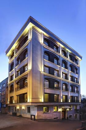 Gallery - The Fox Hotel