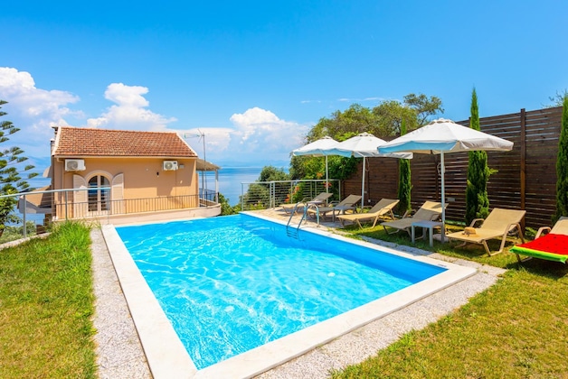 Gallery - Vila em Mpenitses para 6 pessoas com 3 quartos Ref. 477854