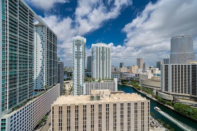 Gallery - Icon Brickell