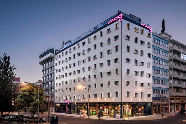 Gallery - Moxy Lisbon City