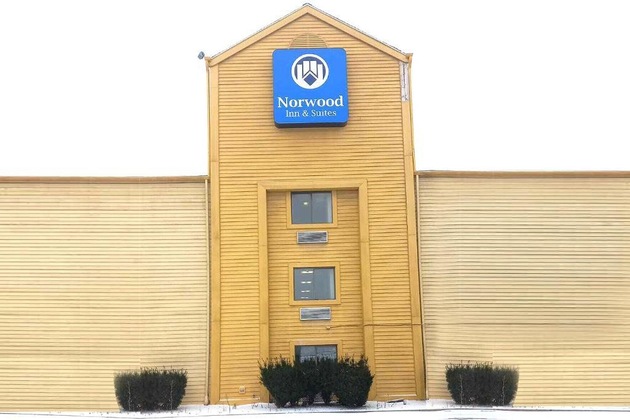 Gallery - Norwood Inn & Suites Milwaukee