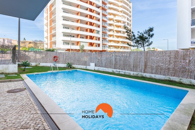 Gallery - Apartamento em Portimão para 6 pessoas com 2 quartos Ref. 463657