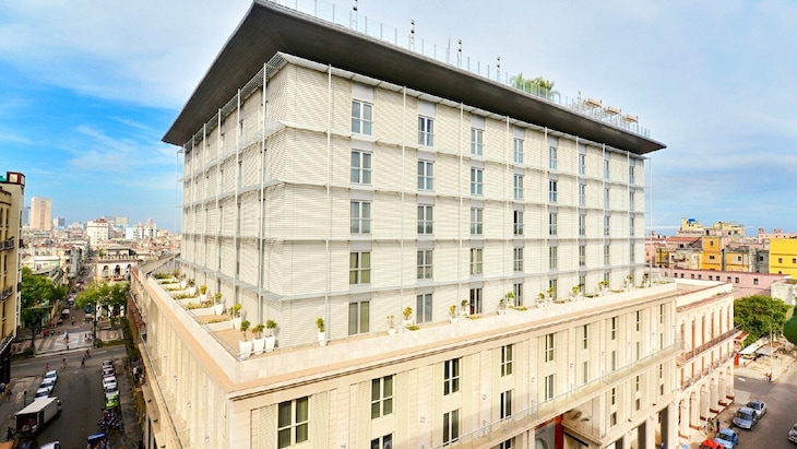 Gallery - Iberostar Marqus De La Torre