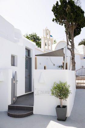 Gallery - Saint George Cave House