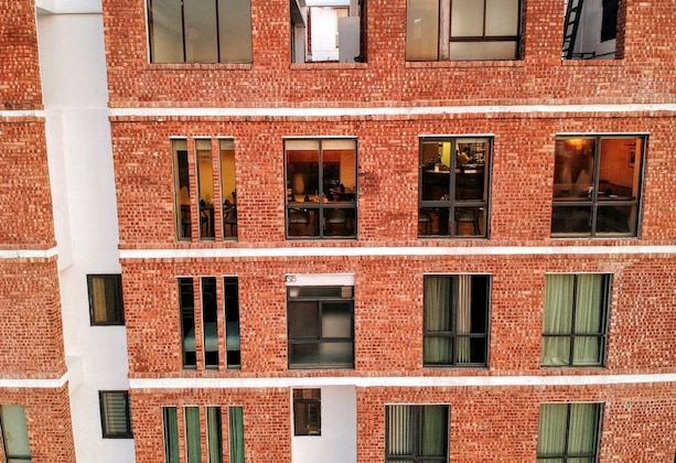 Gallery - The Midori By Lakeshore