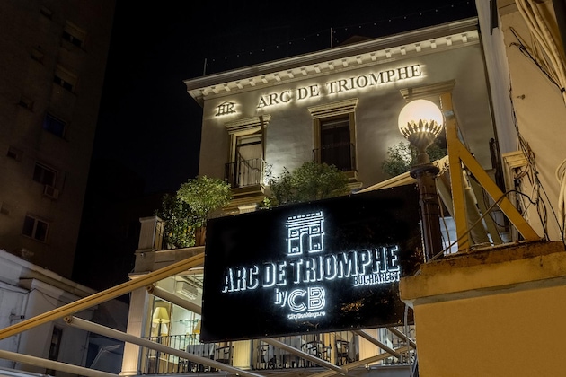 Gallery - Arc De Triomphe By Citybookings