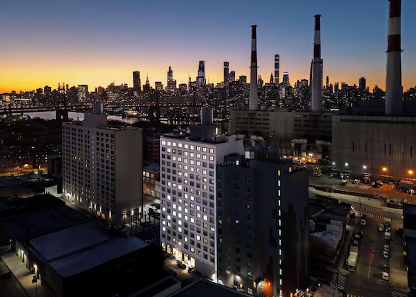Gallery - Doubletree By Hilton Long Island City New York