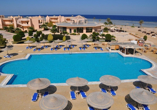 Gallery - Shoni Bay