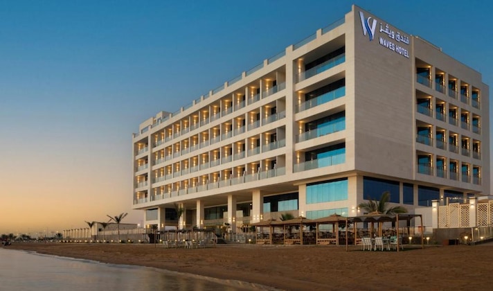 Gallery - Waves Hotel