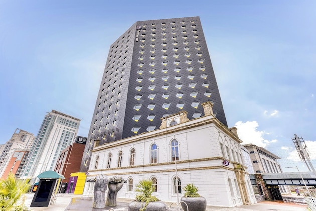 Gallery - Premier Inn Cardiff City Centre-Stadium
