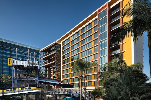 Gallery - The Villas At The Disneyland Hotel
