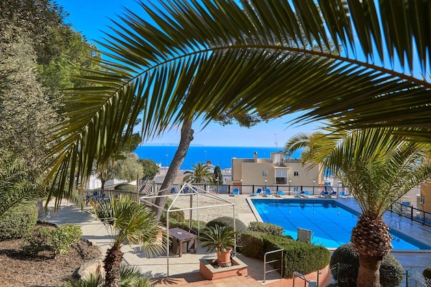 Gallery - MLL Blue Bay