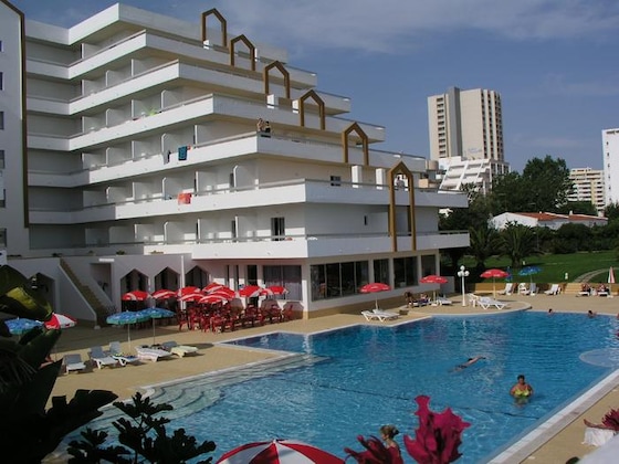 Gallery - Hotel Luar