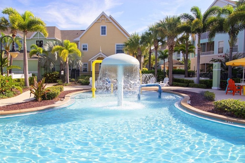 Runaway Beach Resort By Magical Memories -Disney Area
