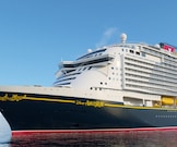 Navio Disney Adventure - Disney Cruise Line