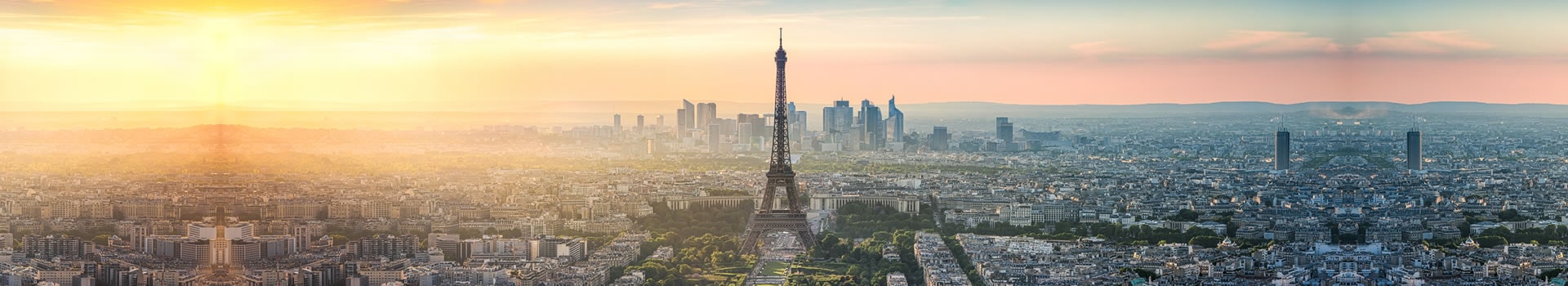 Escapadas **Românticas** **Dezembro en Paris** 