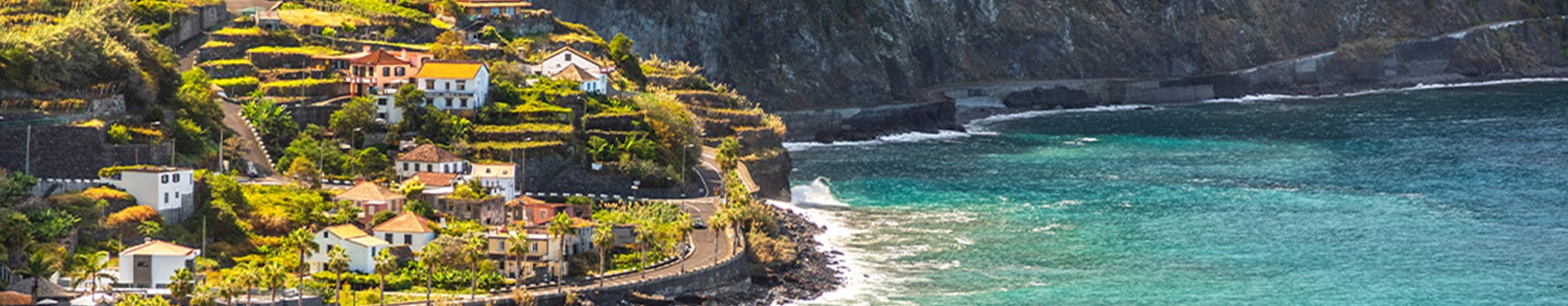 Funchal, Porto Moniz, Santana e Caminhada pela Levada do Norte