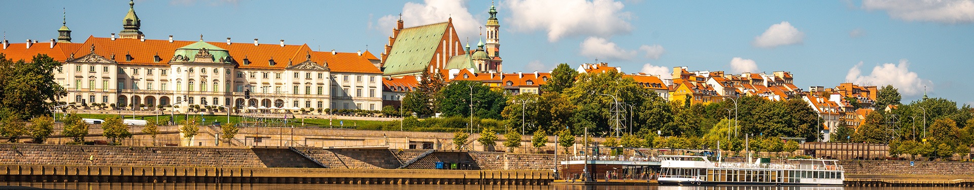 De Varsóvia a Torun com Czestochowa