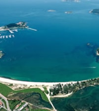 Praia Ladeira 