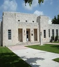 Bass Museum