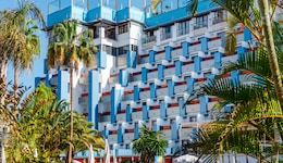 Paradise Park Fun Lifestyle Hotel