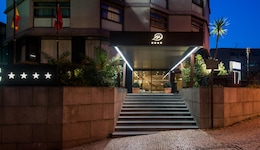 Hotel Dom Henrique Downtown