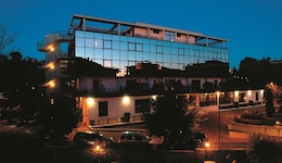 Hotel Zone
