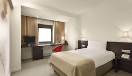 Ramada Plaza By Wyndham Bucharest Convention Center