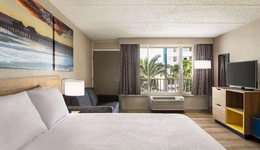 Days Inn By Wyndham Cocoa Beach Port Canaveral