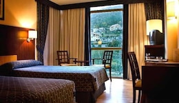 Lobios Caldaria Hotel Balneario