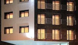 The Azoriani Boutique, Ascend Hotel Collection