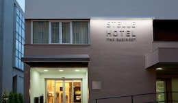 Stelle Hotel The Businest